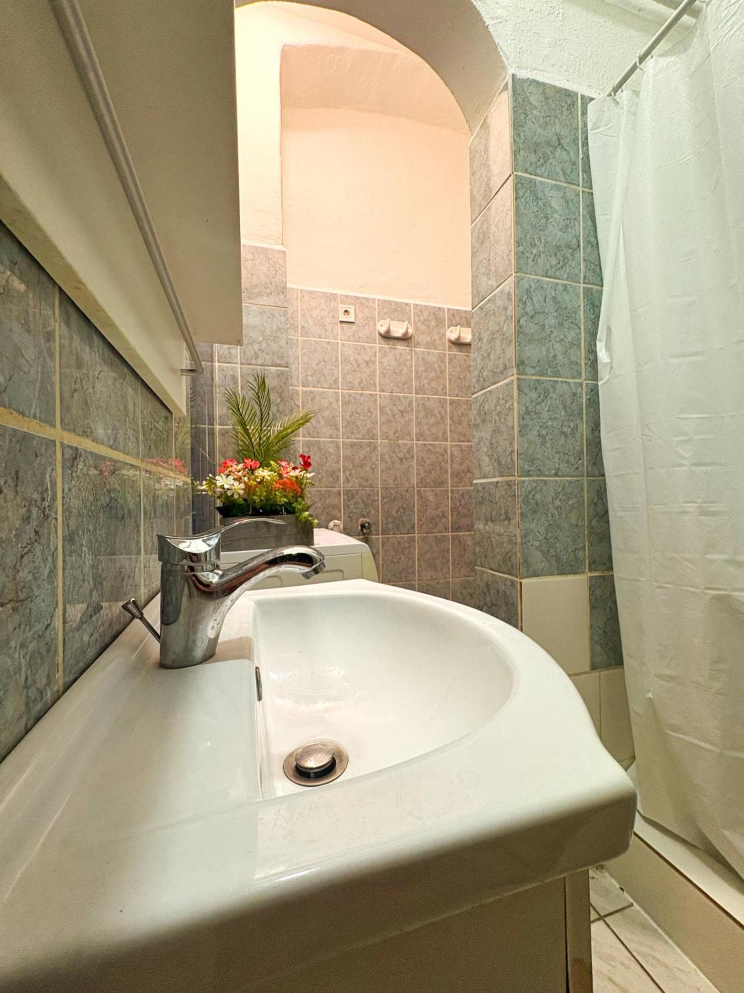 Central Private Apartment-7Pax Budapest Ngoại thất bức ảnh
