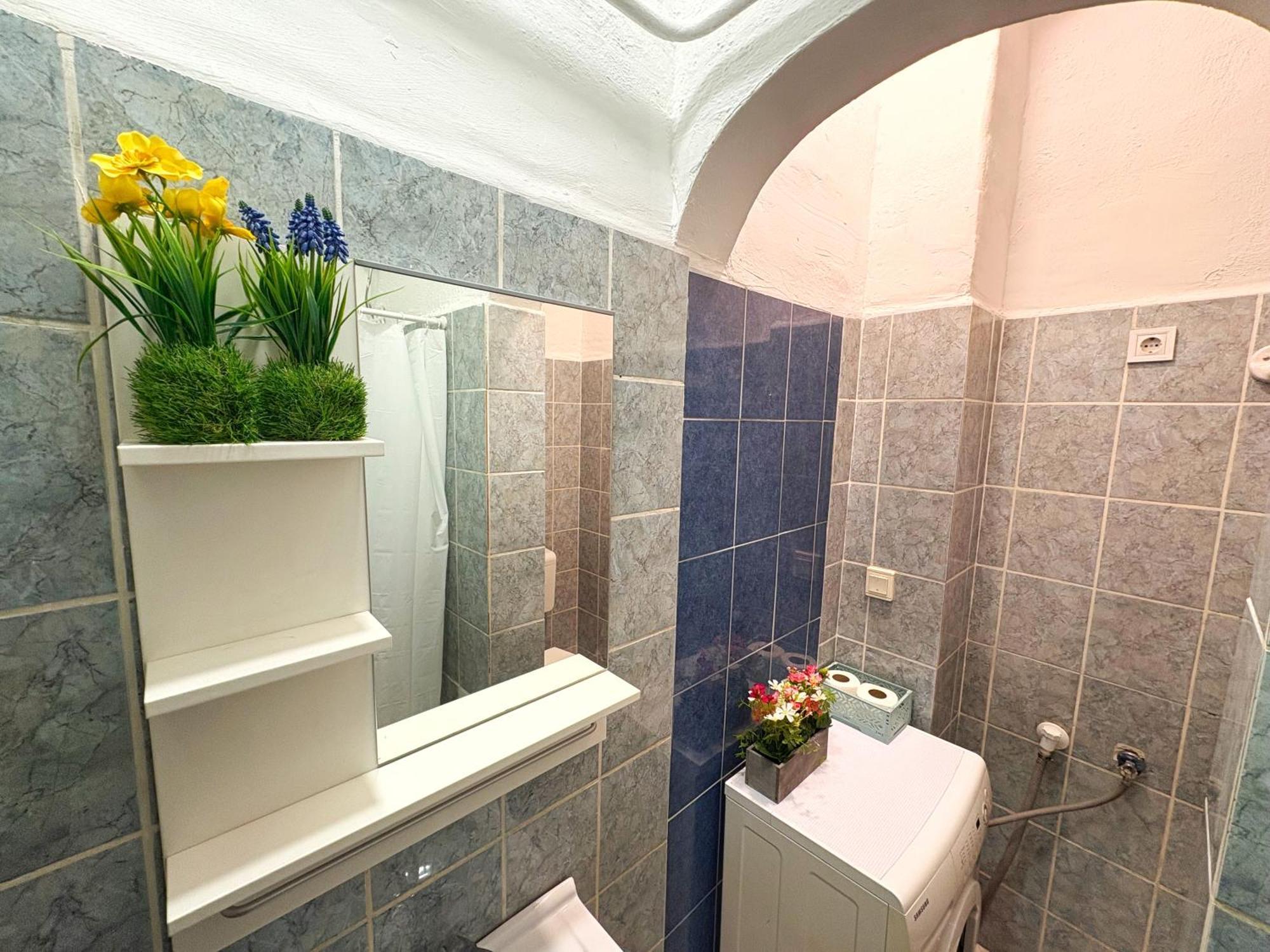 Central Private Apartment-7Pax Budapest Ngoại thất bức ảnh